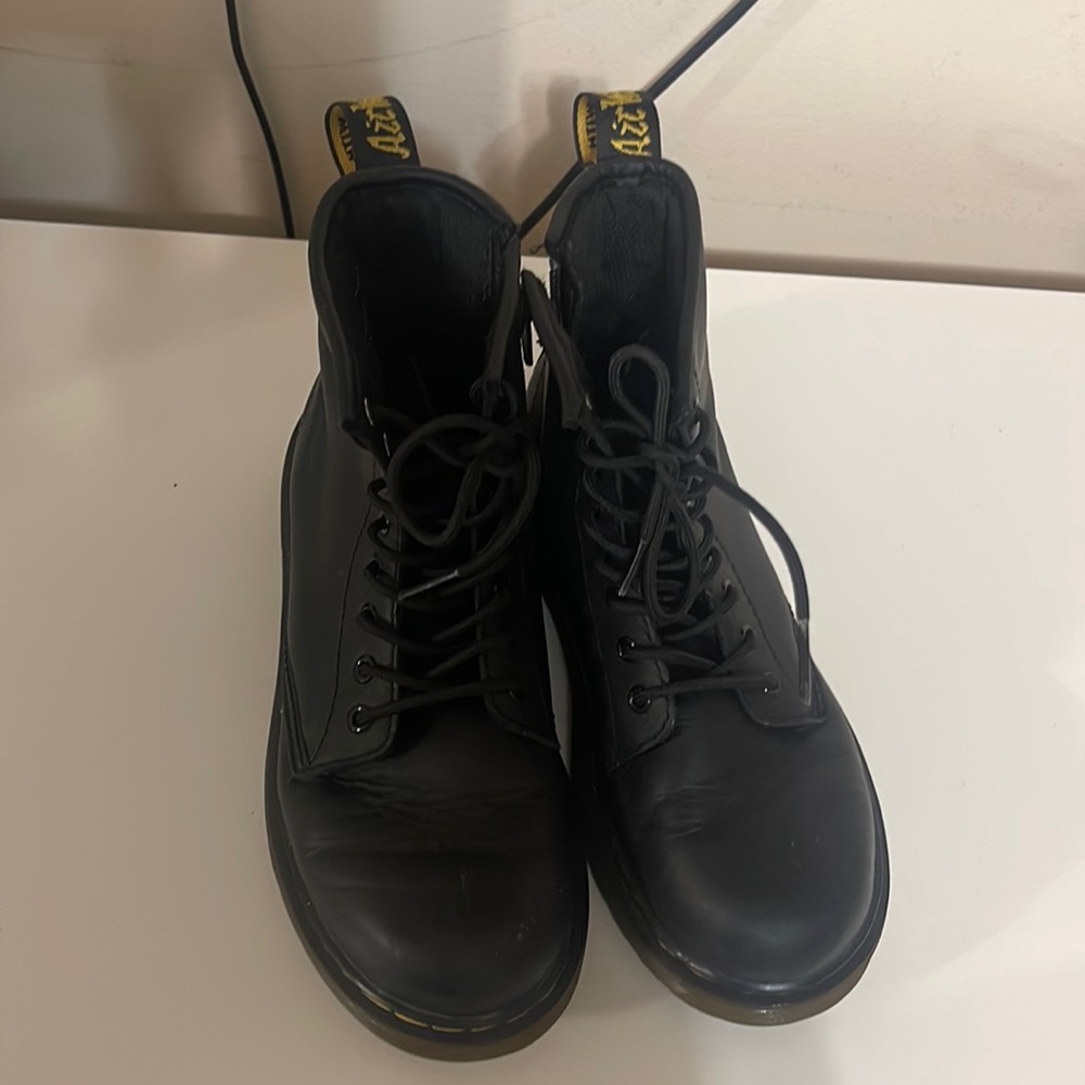 Dr Marten girl boots size 2